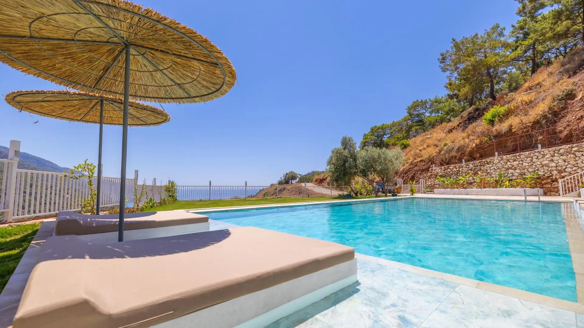 Oeluedeniz Manzara Bungalows Turkey